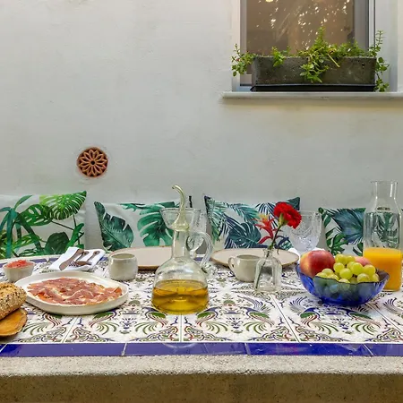 Villa El Patio De Marinas - De Luxe