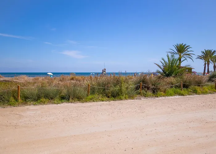 Villa El Patio De Marinas - De Luxe