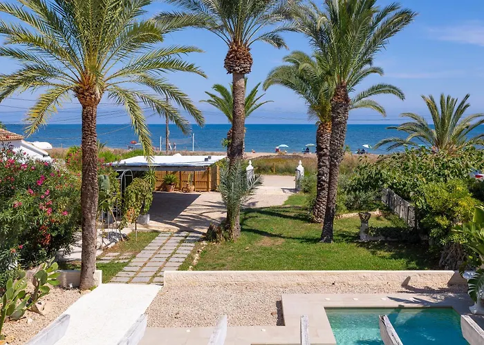 El Patio De Marinas - De Luxe