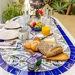 El Patio De Marinas - De Luxe *