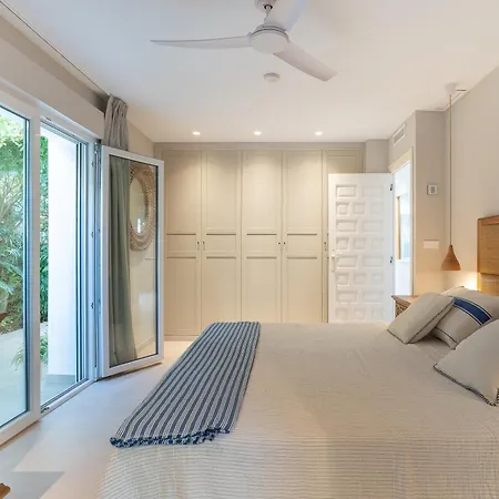 El Patio De Marinas - De Luxe *