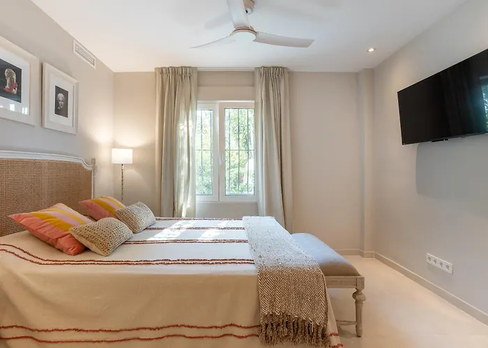 El Patio De Marinas - De Luxe *